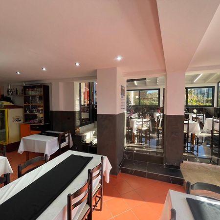 Hotel Bar Restaurant Mete Peshkepi Ngoại thất bức ảnh