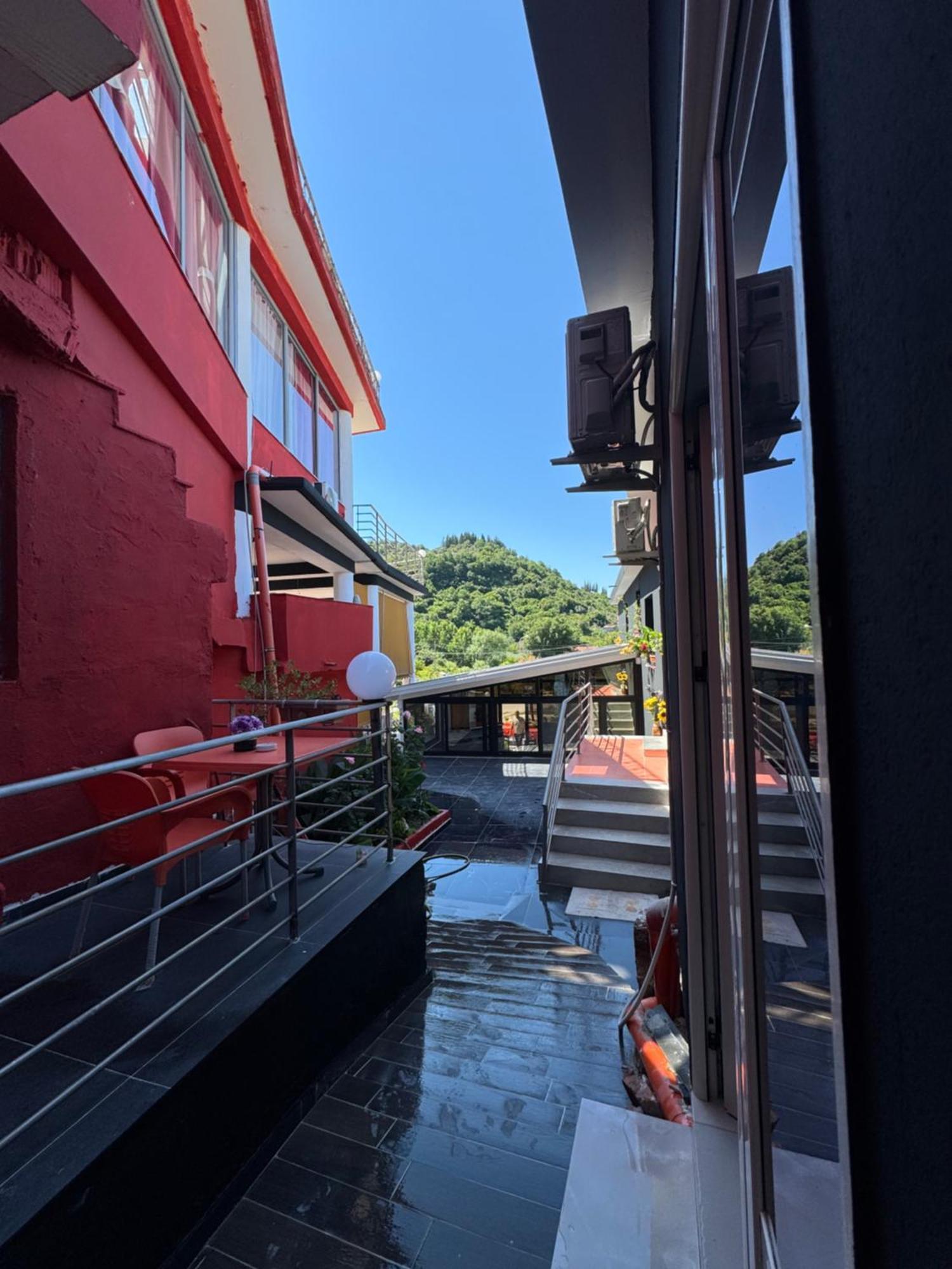 Hotel Bar Restaurant Mete Peshkepi Ngoại thất bức ảnh